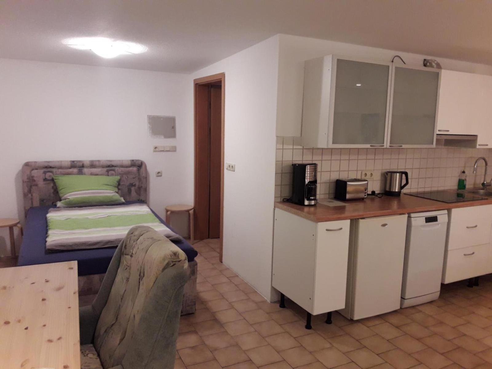 Kleine Ferienwohnung Am Stadtrand Von Leipzig Exterior foto